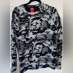 NIKE sweatshirt